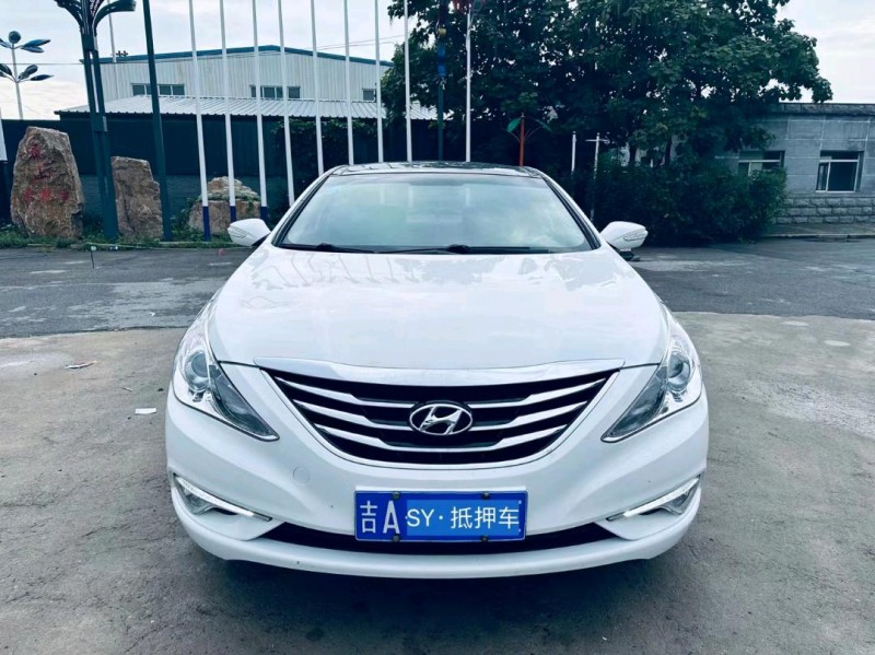 沈阳15年现代索纳塔八1