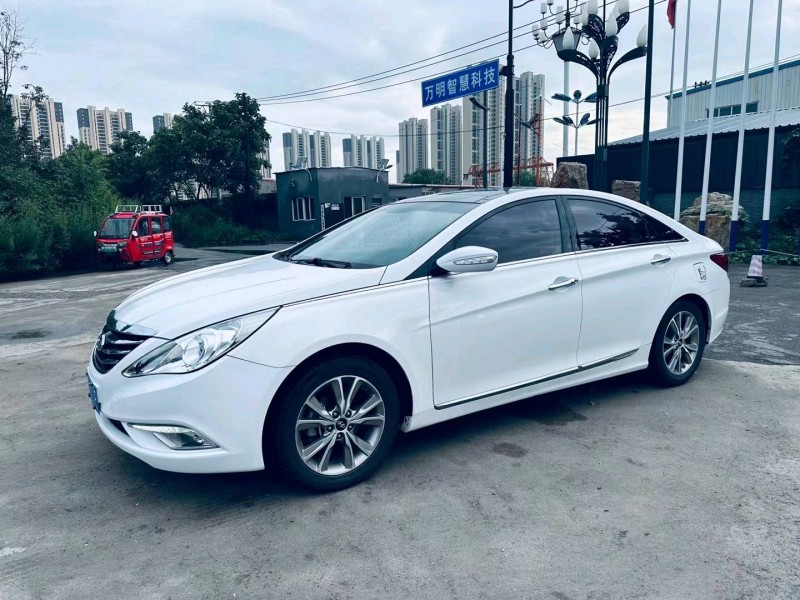 沈阳15年现代索纳塔八2