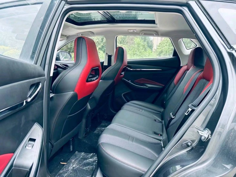 沈陽23年長安汽車歐尚7