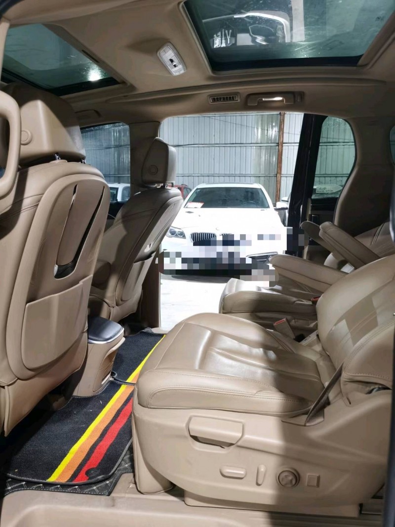 临沂17年别克GL84