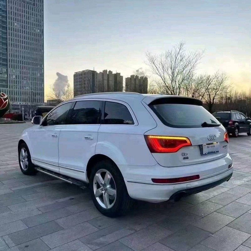 赤峰11年奧迪Q78