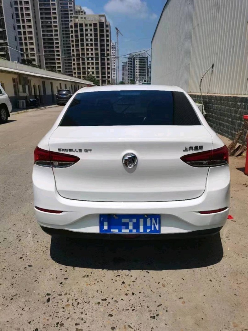 宜昌20年别克英朗GT5