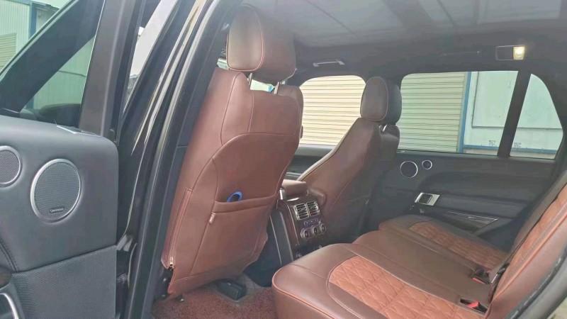 宜昌17年路虎揽胜行政4