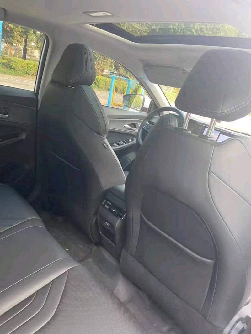 济南23年吉利缤瑞6