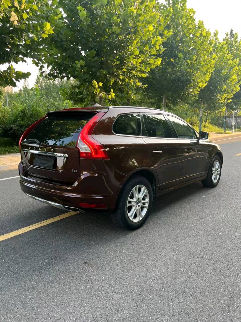 徐州16年沃尔沃XC608