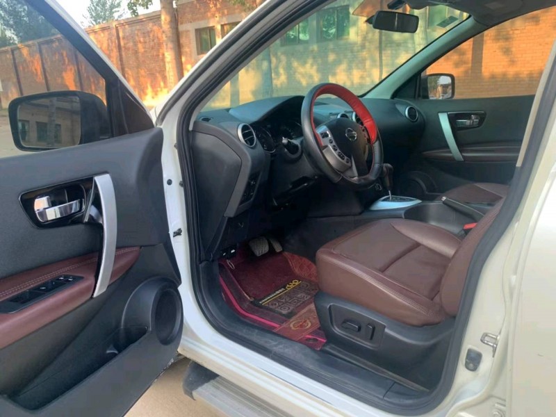 保定13年日产逍客4