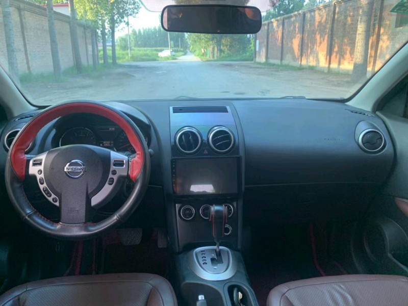 保定13年日产逍客6