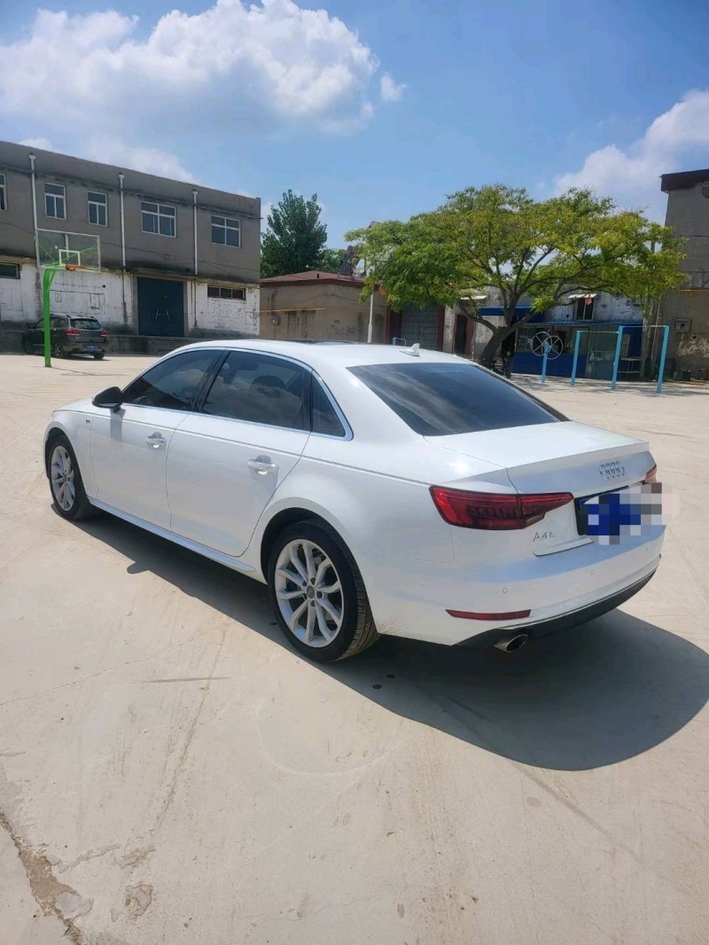 保定17年奥迪A4L8