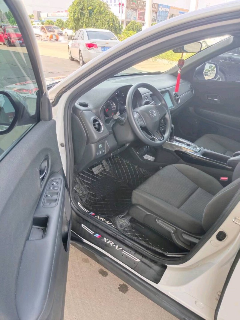 保定20年本田XRV5