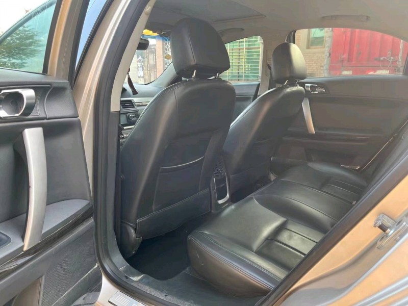 保定14年荣威5504