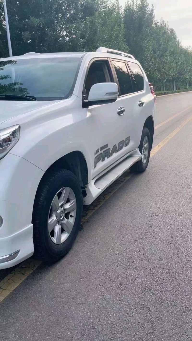 济南15年丰田普拉多3