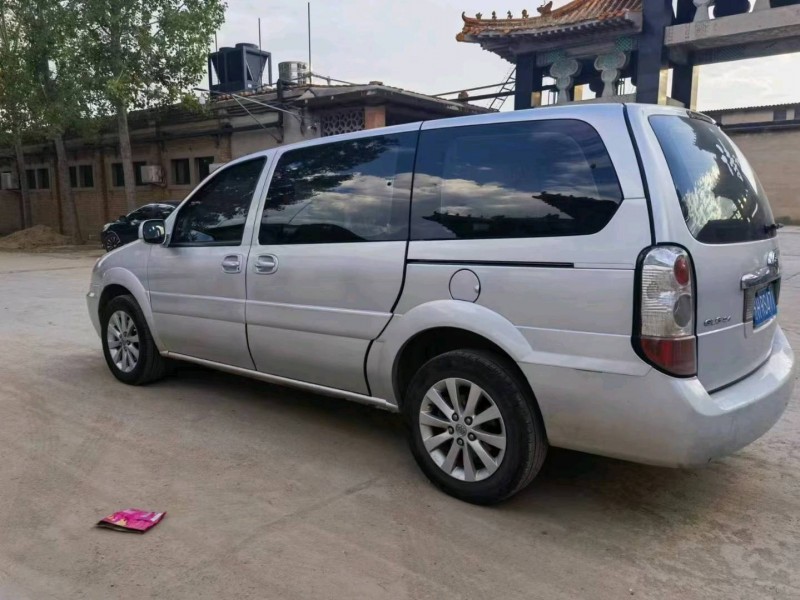 保定13年别克GL88