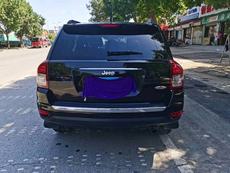 保定14年Jeep指南者9