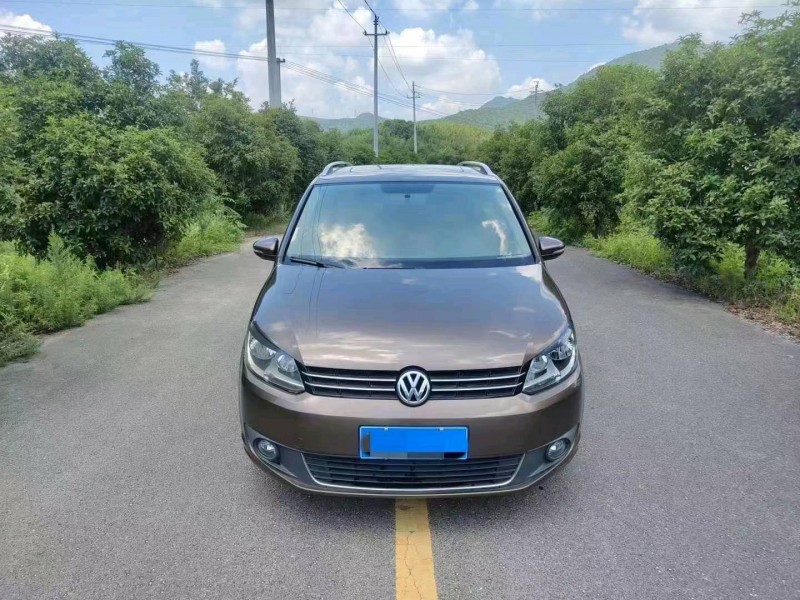 嘉兴11年大众途安1