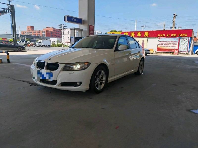 保定12年宝马3系3