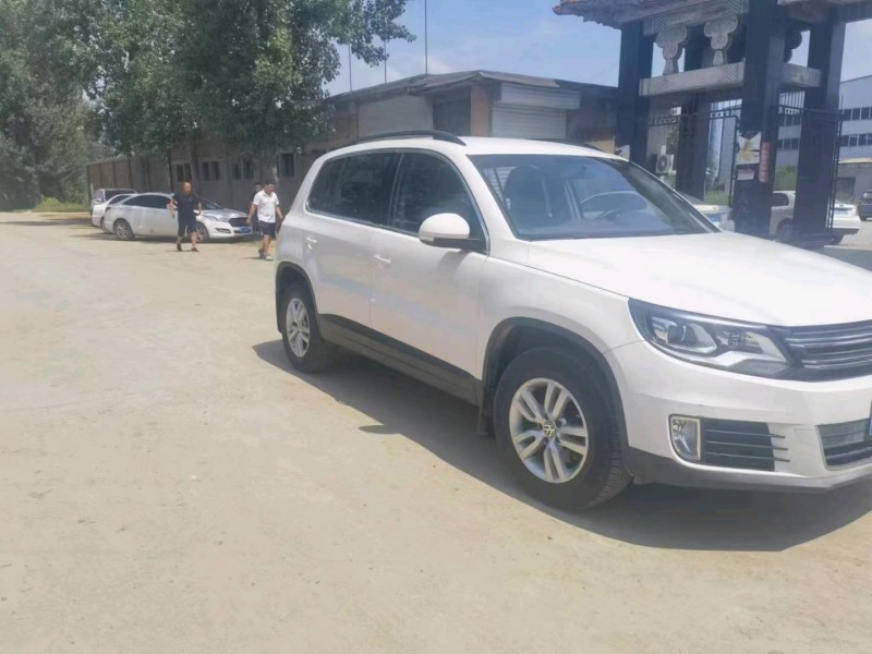 保定16年大众途观2