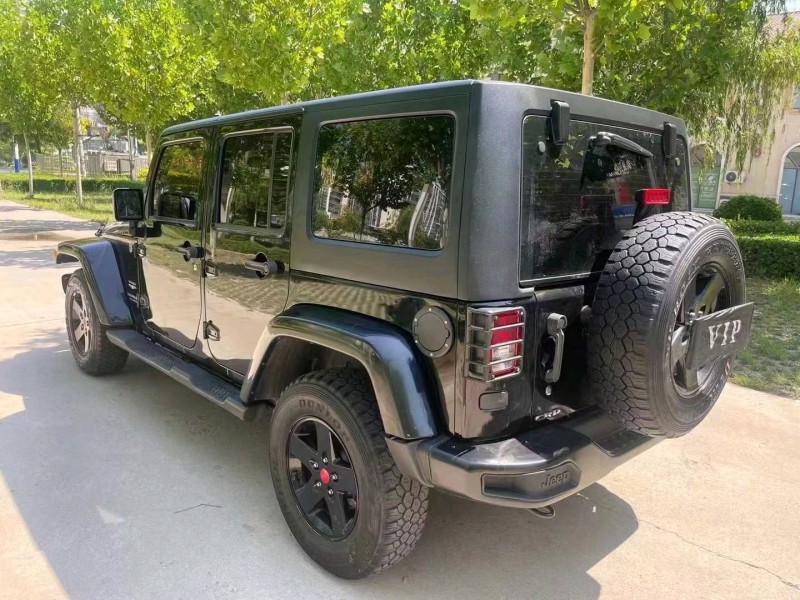 秦皇島16年Jeep牧馬人4