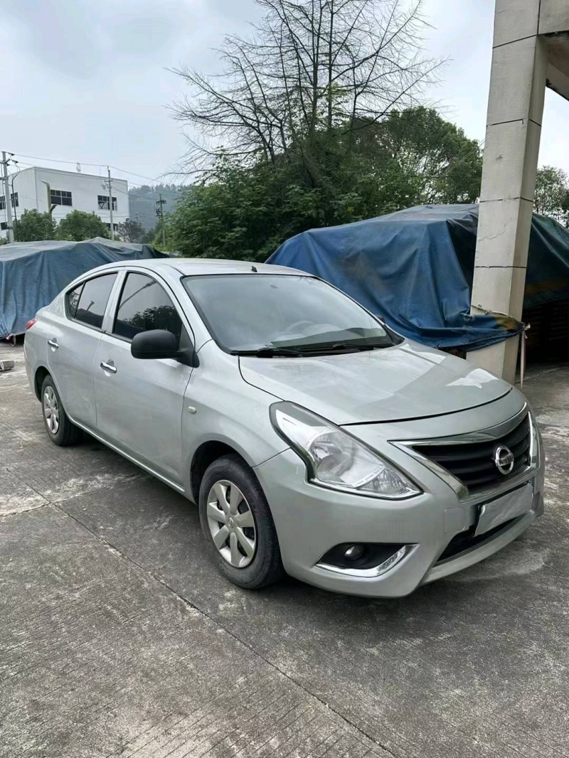 萍鄉17年日產陽光3