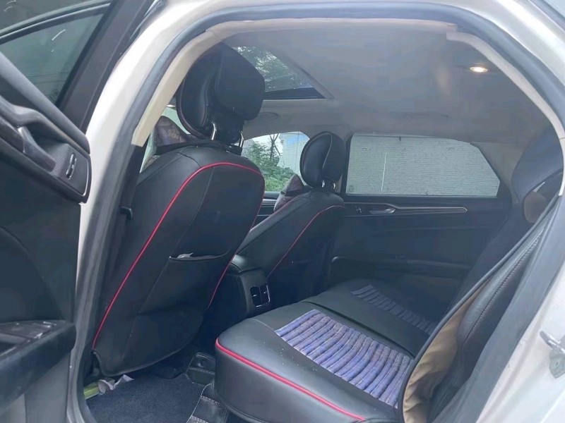 济南17年福特蒙迪欧4