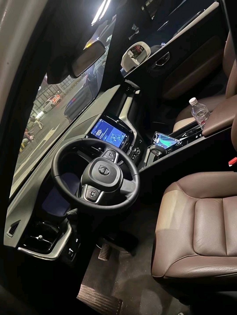 嘉兴22年沃尔沃XC606