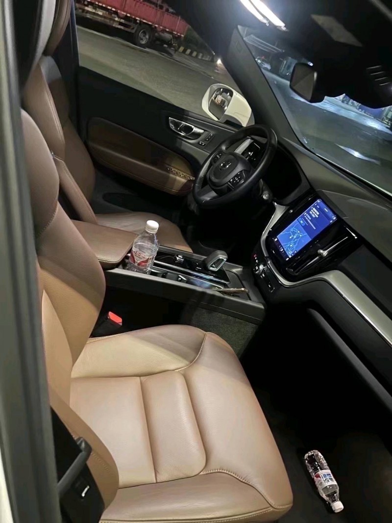 嘉兴22年沃尔沃XC608