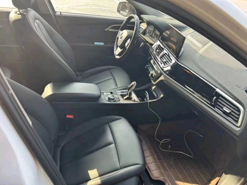 宜昌21年宝马1系6