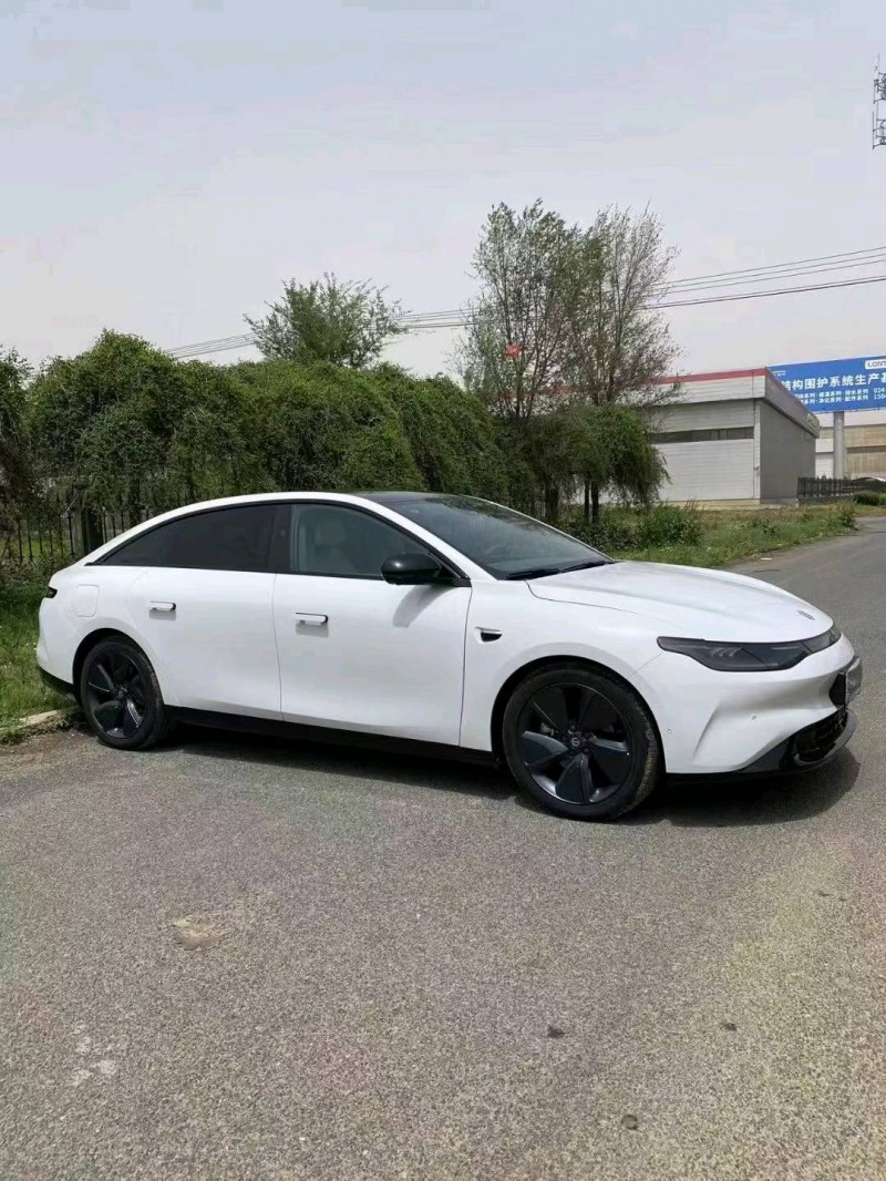 沈陽23年零跑汽車C012
