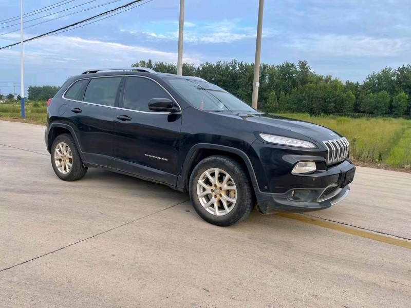 徐州16年Jeep自由光3