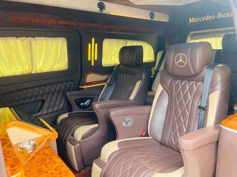 枣庄19年奔驰威霆4