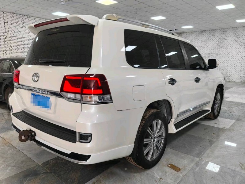 廊坊17年丰田兰德酷路泽6