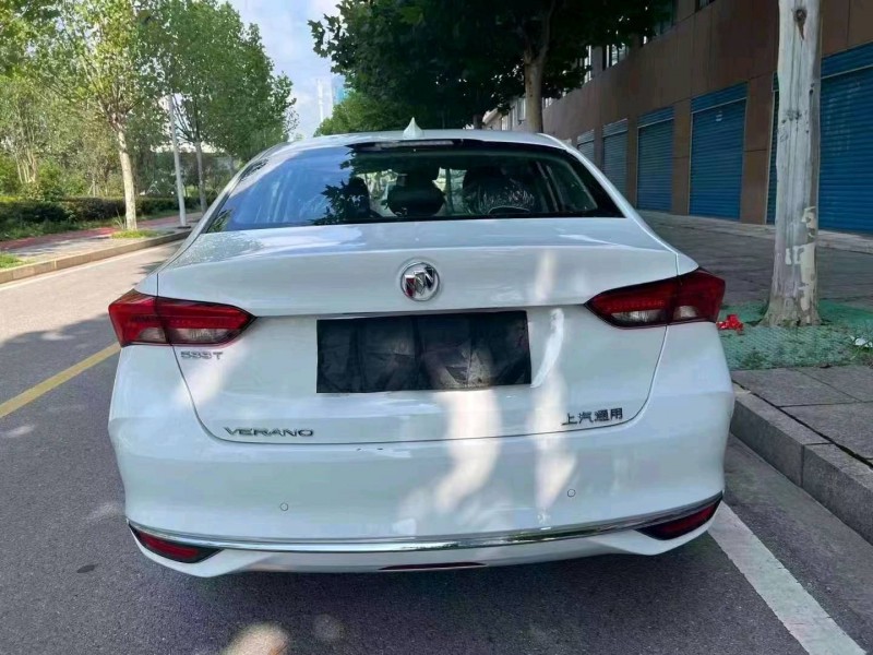 衡阳23年别克威朗8