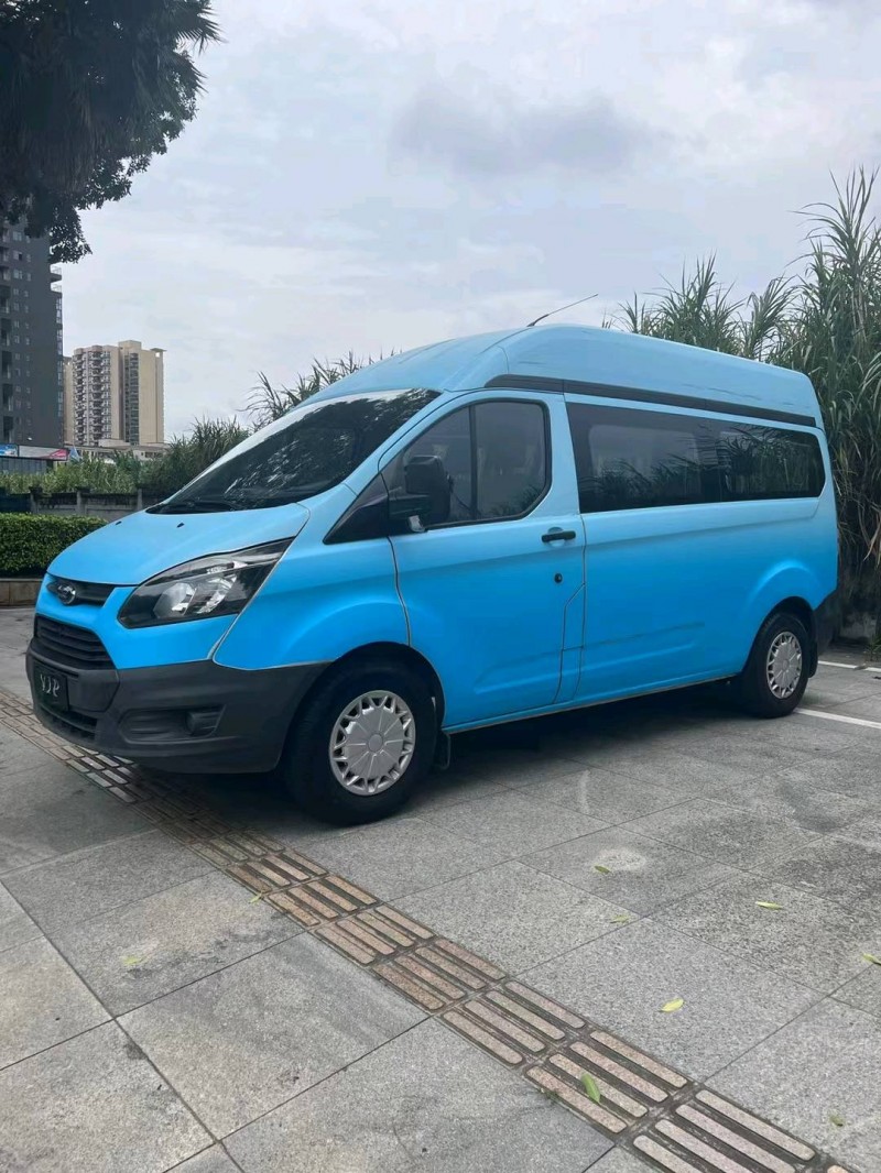 东莞17年福特全顺2