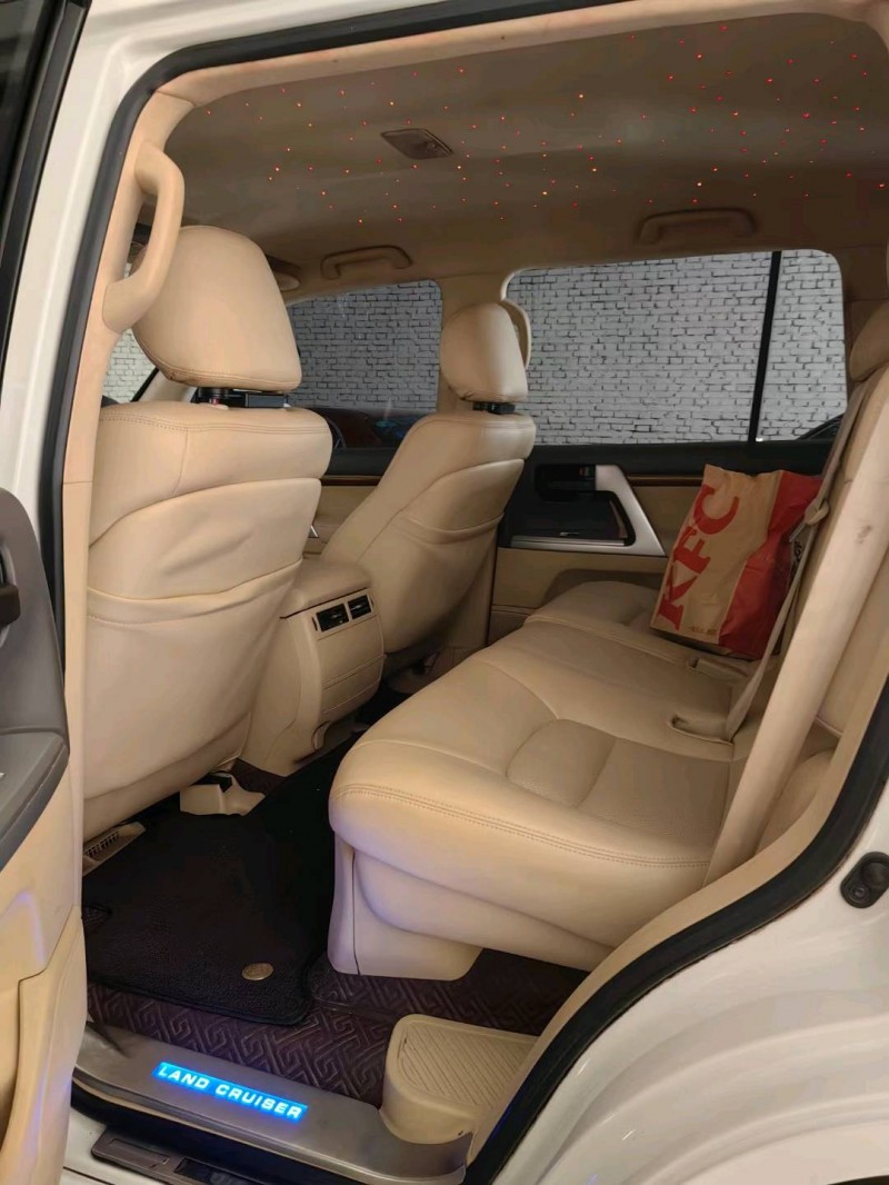 廊坊17年丰田兰德酷路泽4