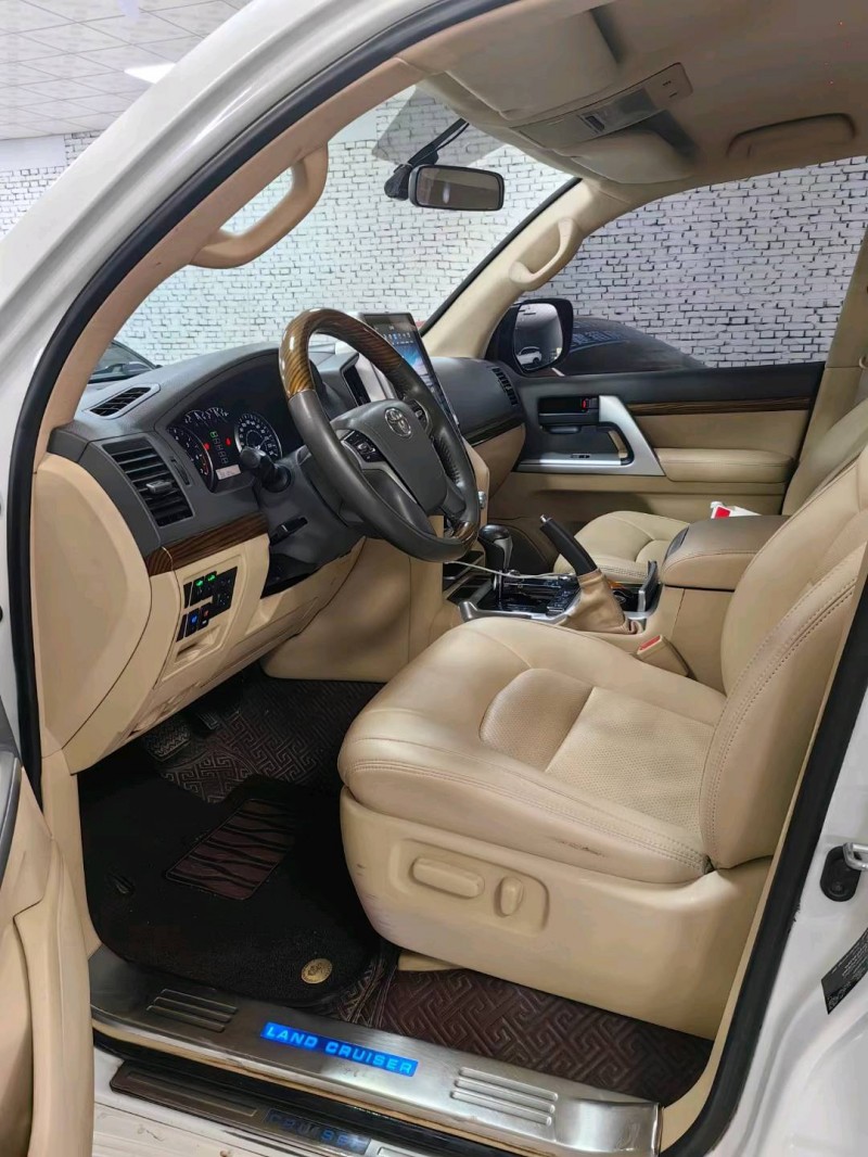 廊坊17年丰田兰德酷路泽5