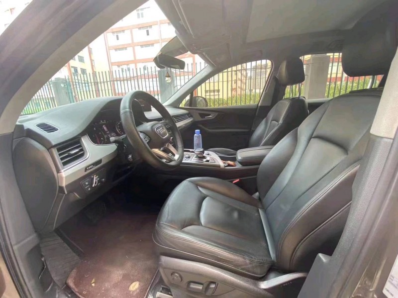 宜昌17年奥迪Q53