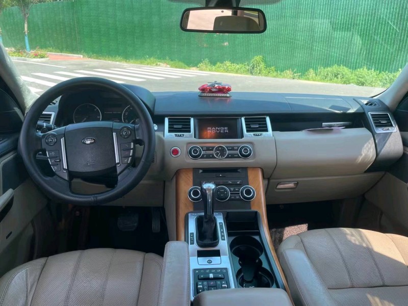 廊坊13年路虎揽胜运动8