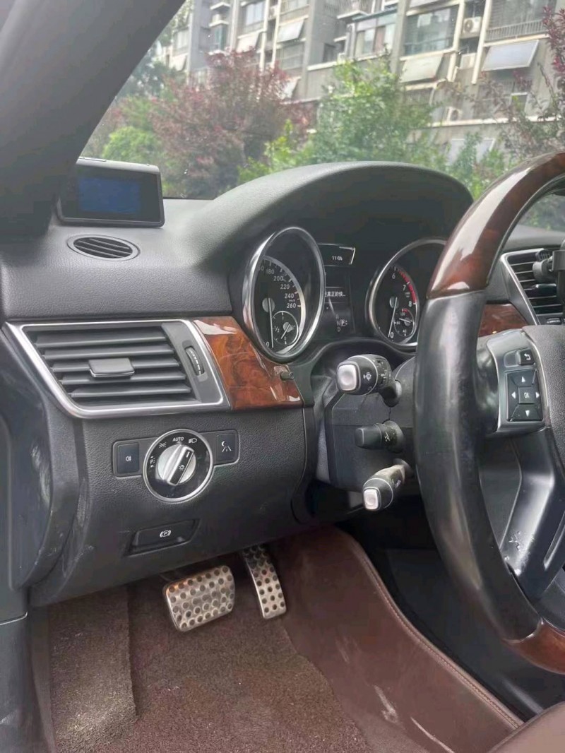 东营14年奔驰ML8