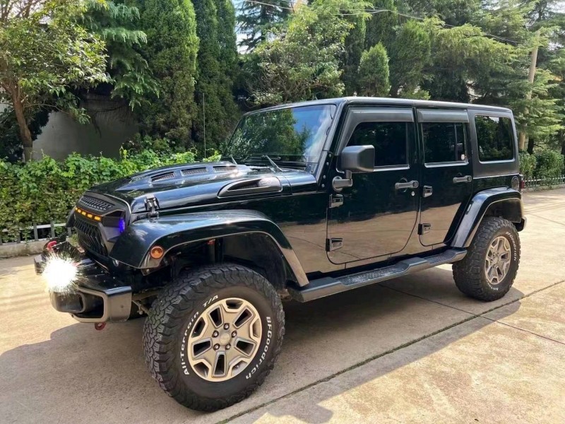 枣庄16年Jeep牧马人6