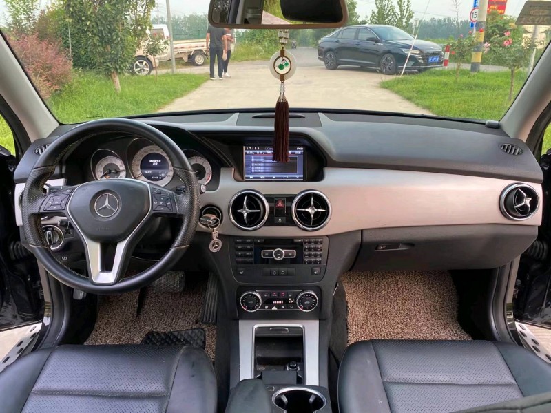 徐州14年奔驰GLK7