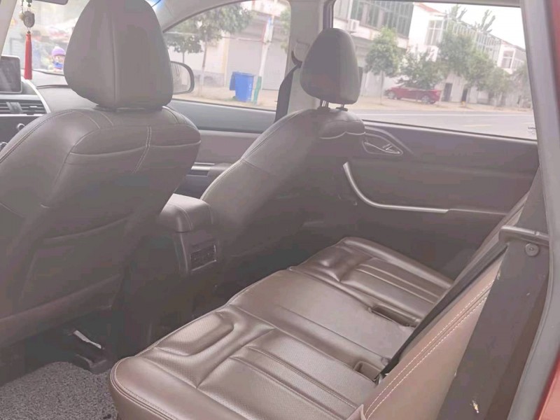 枣庄18年比速汽车T56