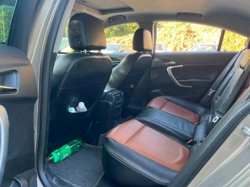 重庆15年别克君威6