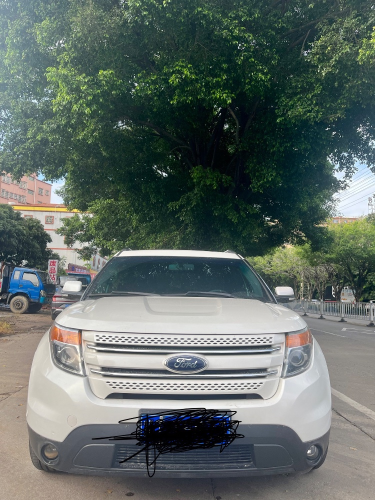 东莞16年福特探险者1