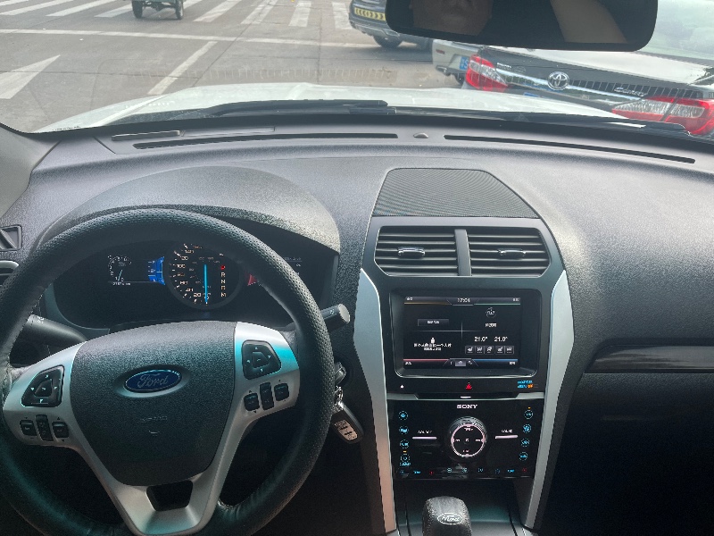 东莞16年福特探险者5