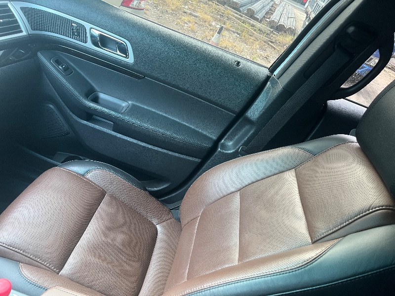 东莞16年福特探险者10