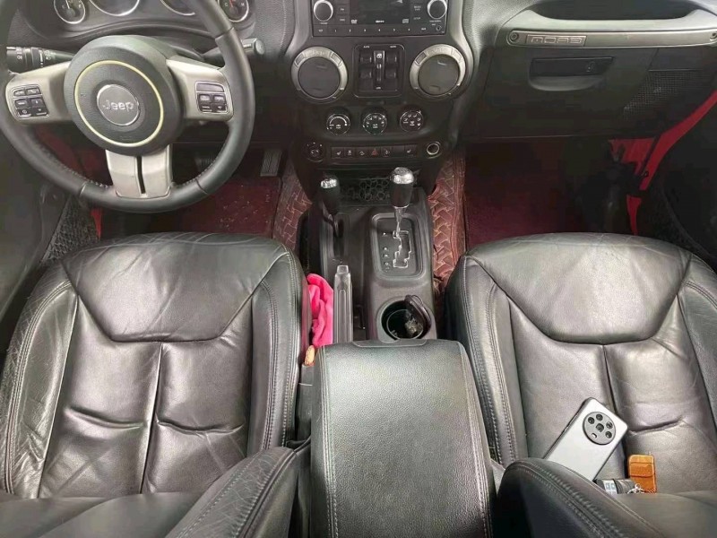 枣庄13年Jeep牧马人2