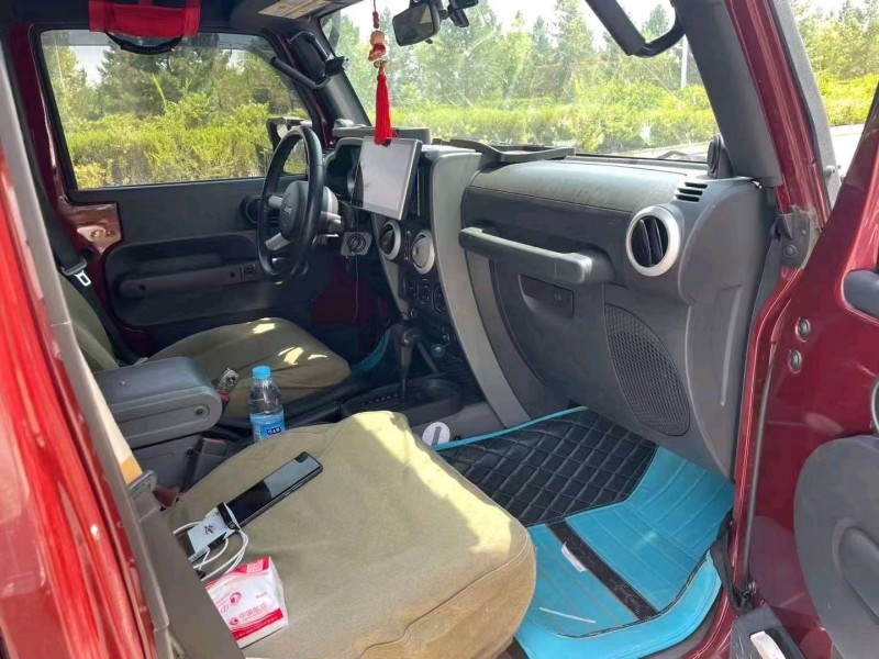 枣庄11年Jeep牧马人5