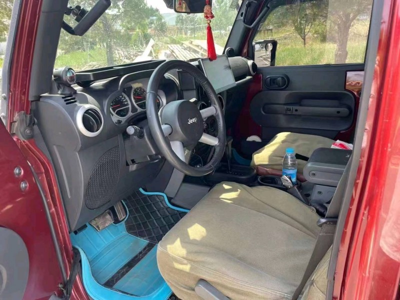 枣庄11年Jeep牧马人6