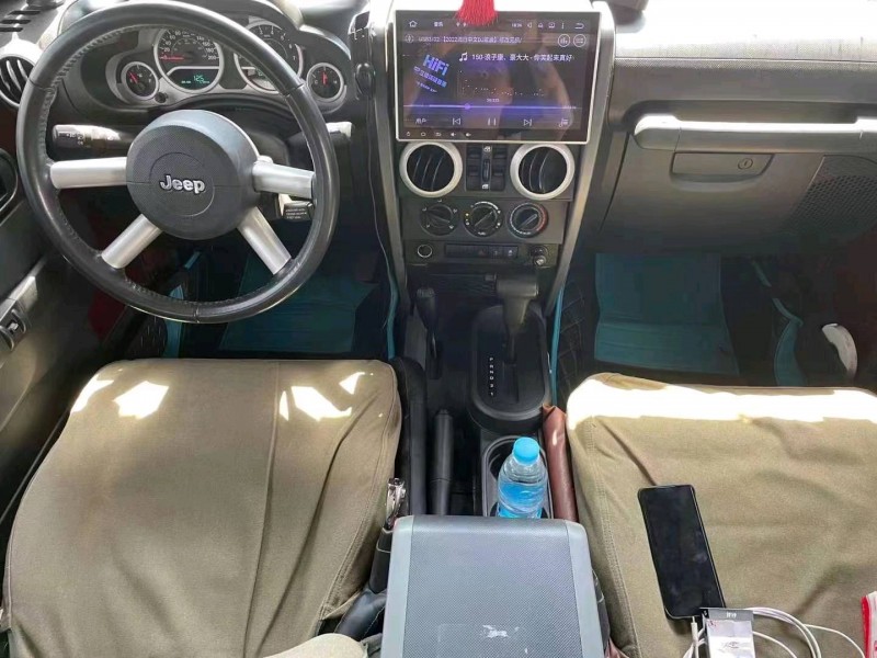 枣庄11年Jeep牧马人7