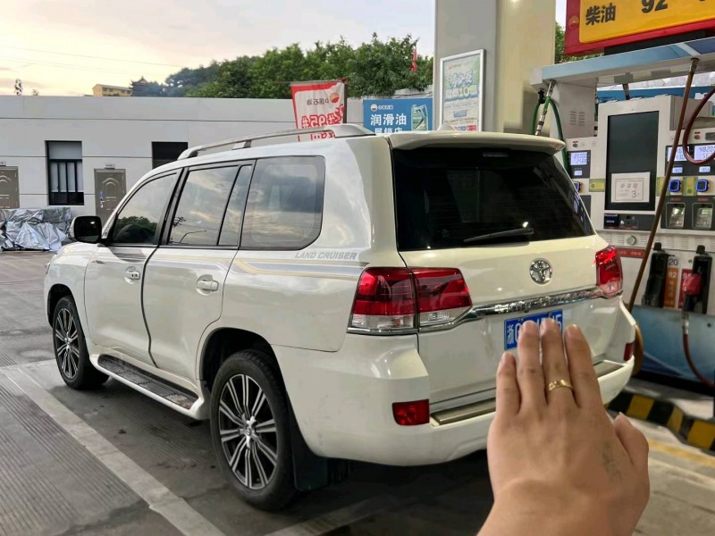 聊城16年丰田兰德酷路泽2