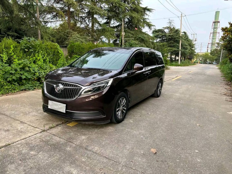 徐州19年别克GL82